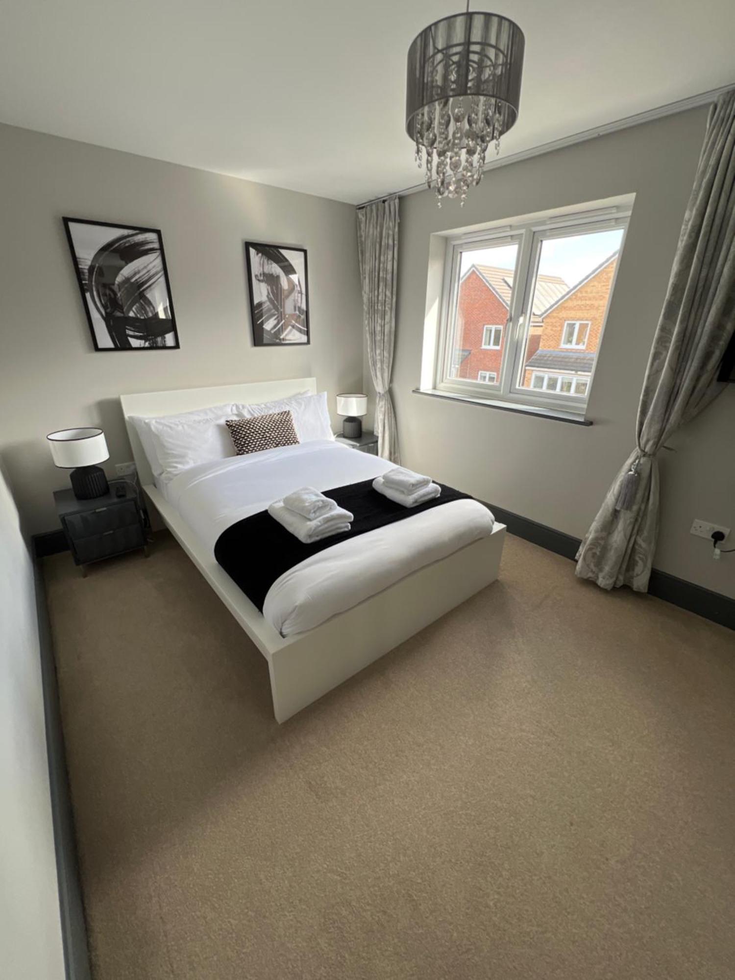 Luxury Durham Home In Dh1, Free Parking, No Fees Екстериор снимка