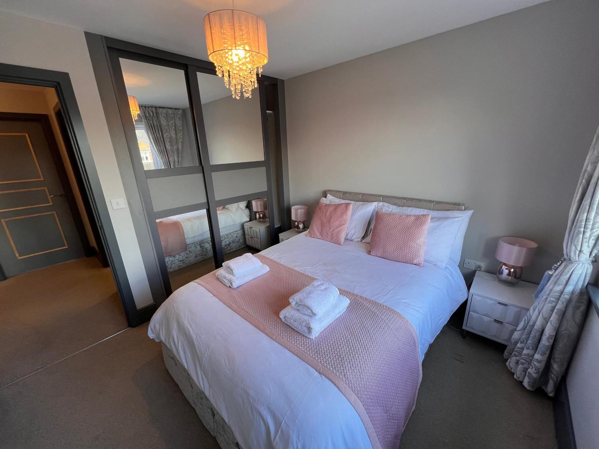 Luxury Durham Home In Dh1, Free Parking, No Fees Екстериор снимка